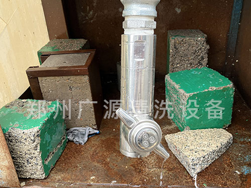 三维旋转喷头