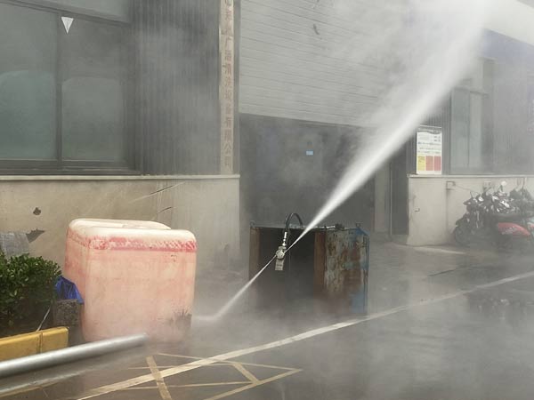 "反应釜全自动清洗系统破解工业清洗痛点"